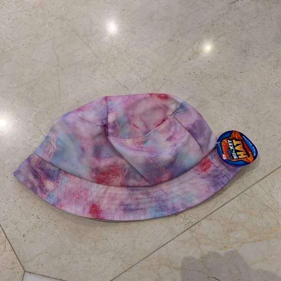 🏥BNWT The Toy Network Kid’s tie dye bucket hat - Picture 1 of 2